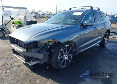 2019 Volvo Xc60 Hybrid T8 Inscription from USA, damaged, VIN LYVBR0DL7KB236721